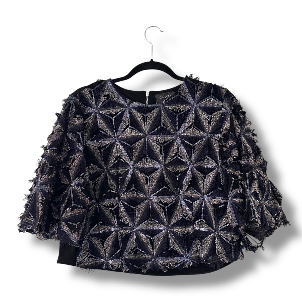 Gracia Black and Silver Beaded Pinwheel Motifs Bell Sleeve Cropped Blouse Medium